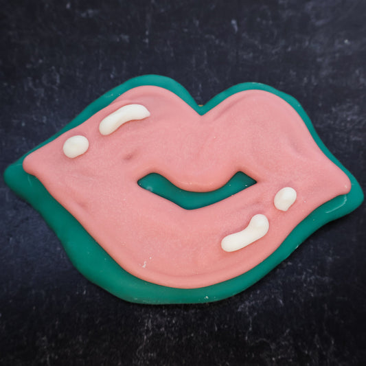 Lips 90's Decorated Cookie